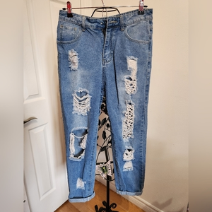 Distressed hi-rise jeans‎